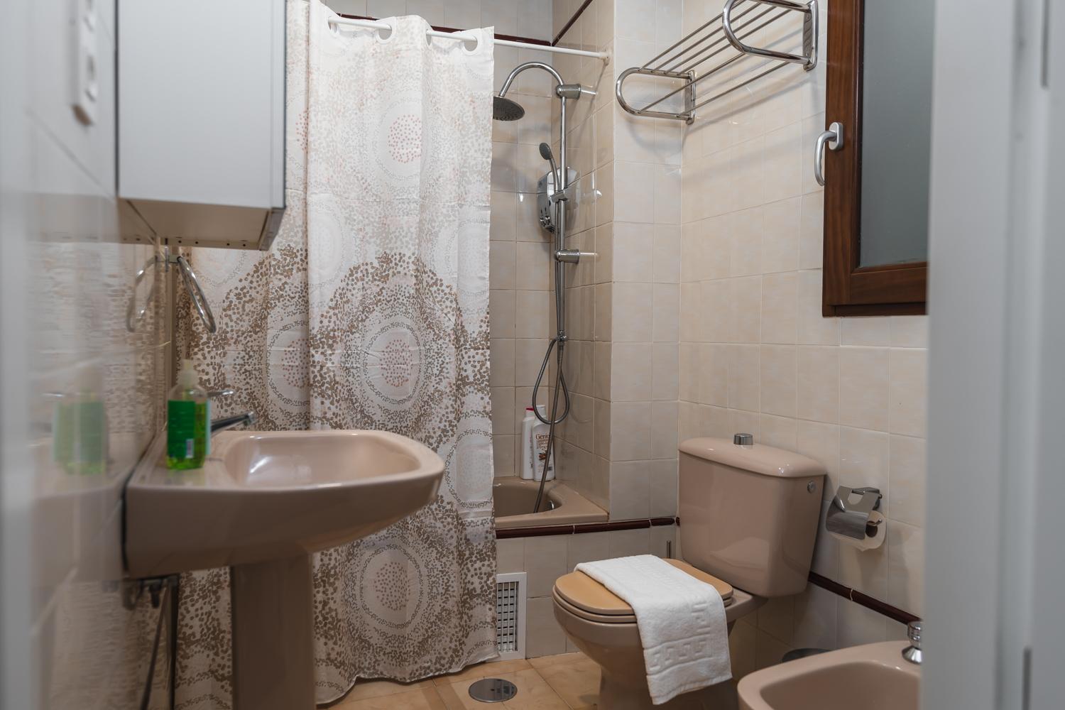 Tuguest Marques De Falces Apartments Granada Dış mekan fotoğraf