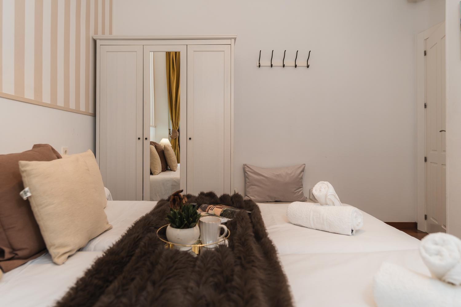 Tuguest Marques De Falces Apartments Granada Dış mekan fotoğraf